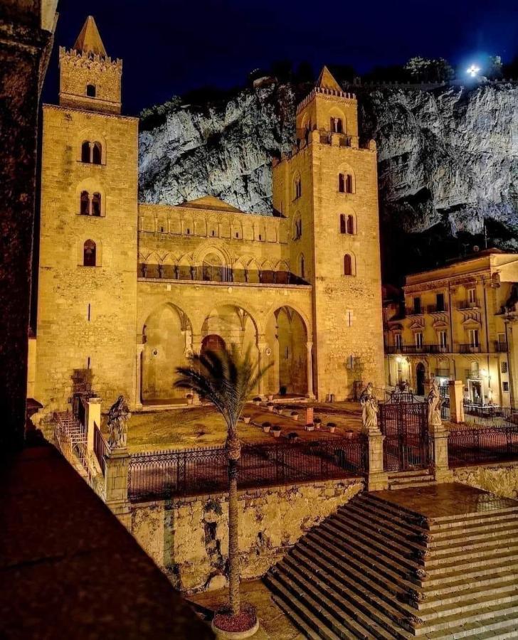 La Casetta Sul Mare Di Cefalù Exteriör bild